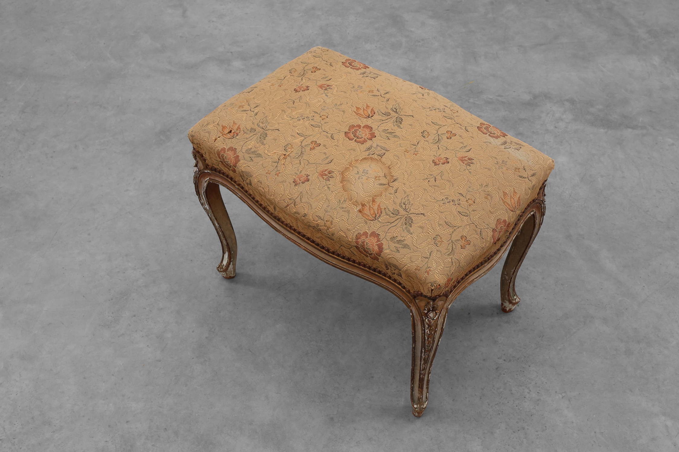 19th Century French Louis XV style piano bench or stoolthumbnail